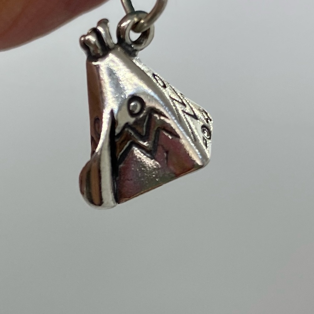 Teepee .925 Sterling Silver Native American Indian Hut 3D charm - Picture 6 of 13